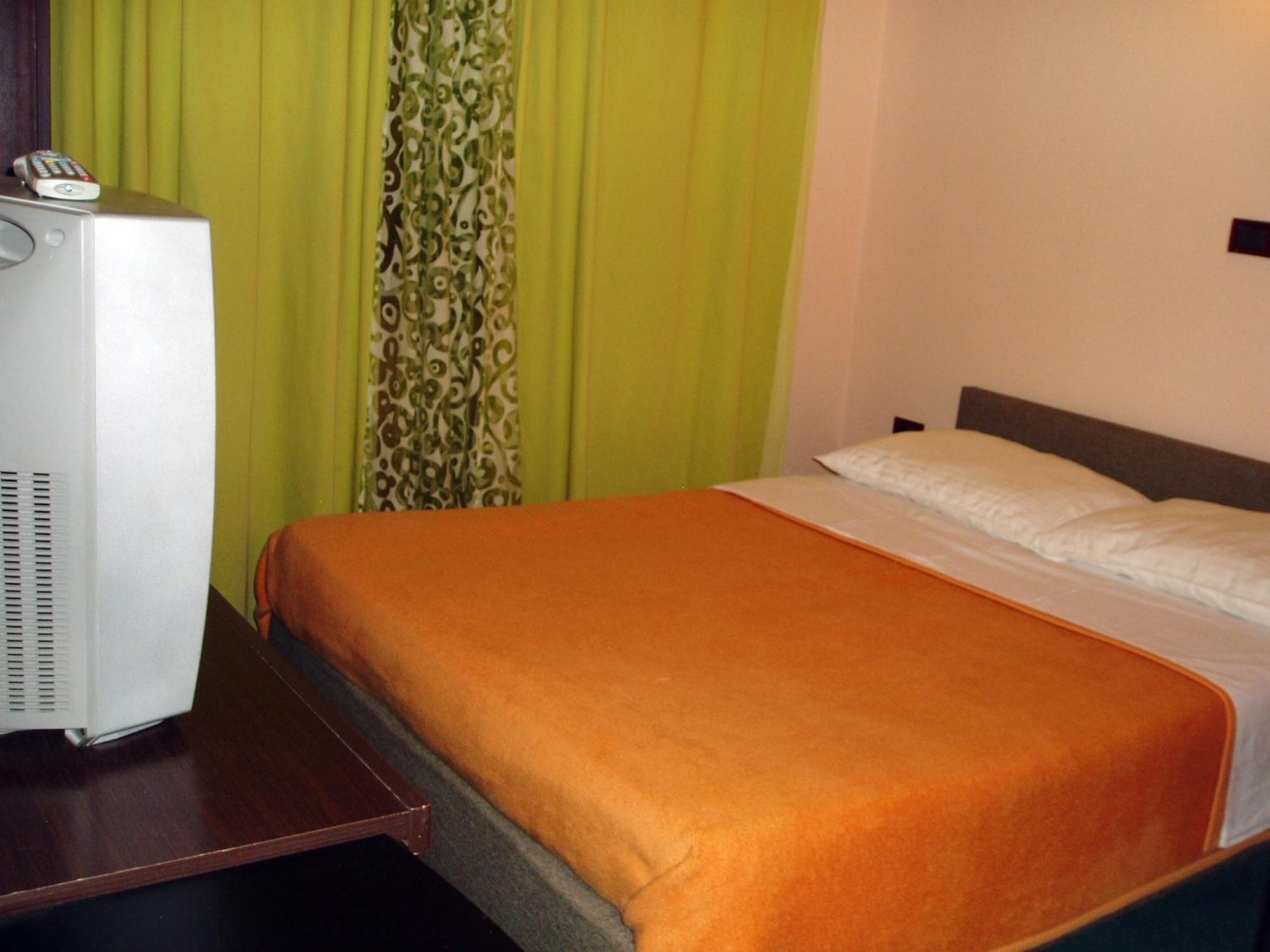 Hotel Zephyr - Plovanija بوجي الغرفة الصورة