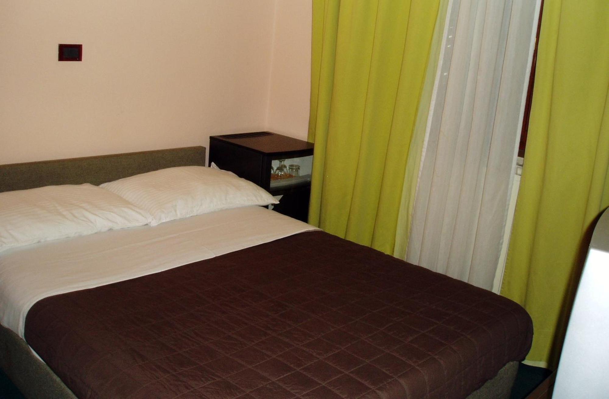 Hotel Zephyr - Plovanija بوجي الغرفة الصورة